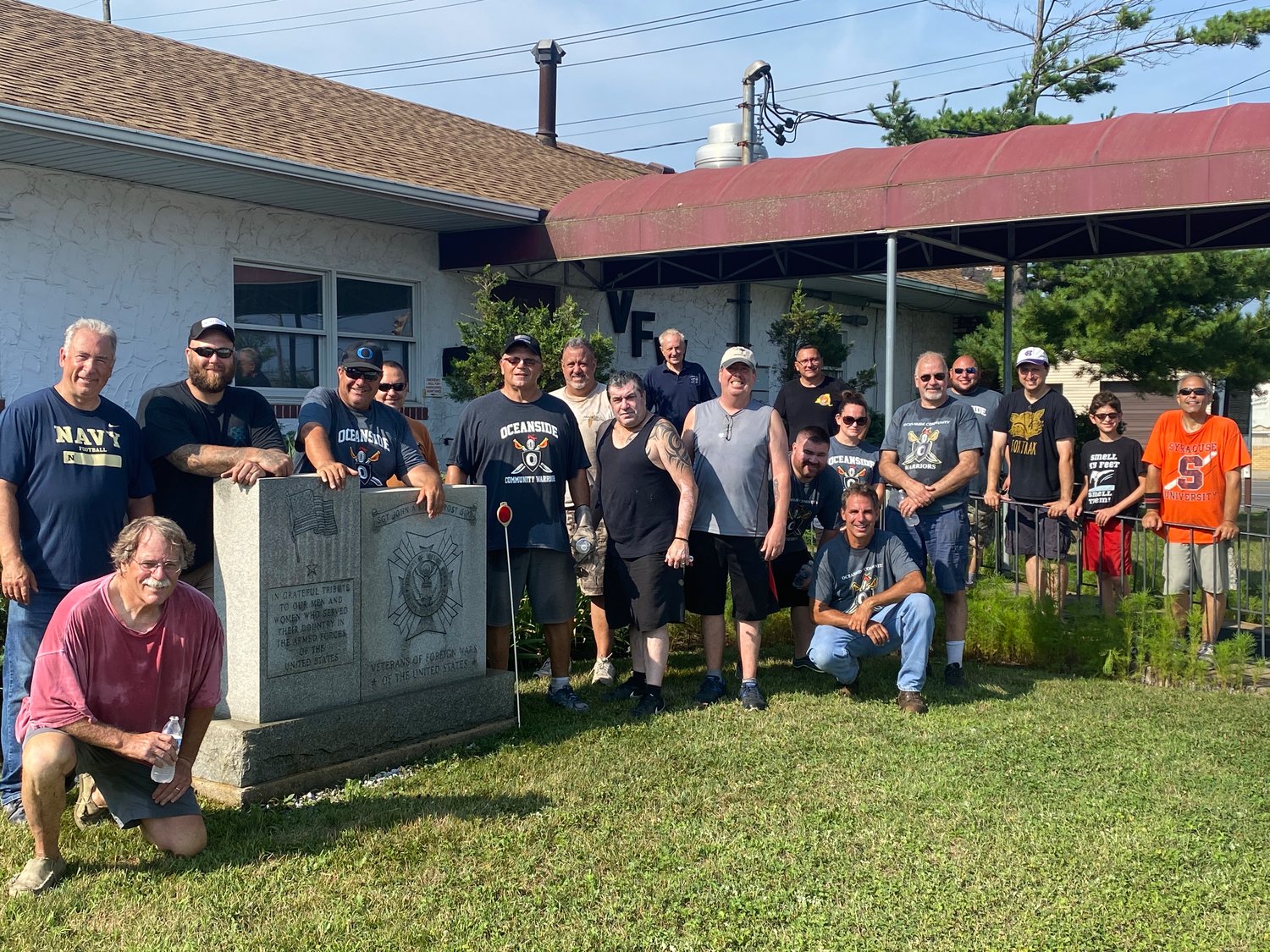 Lending a hand to the VFW in Oceanside Herald Community Newspapers